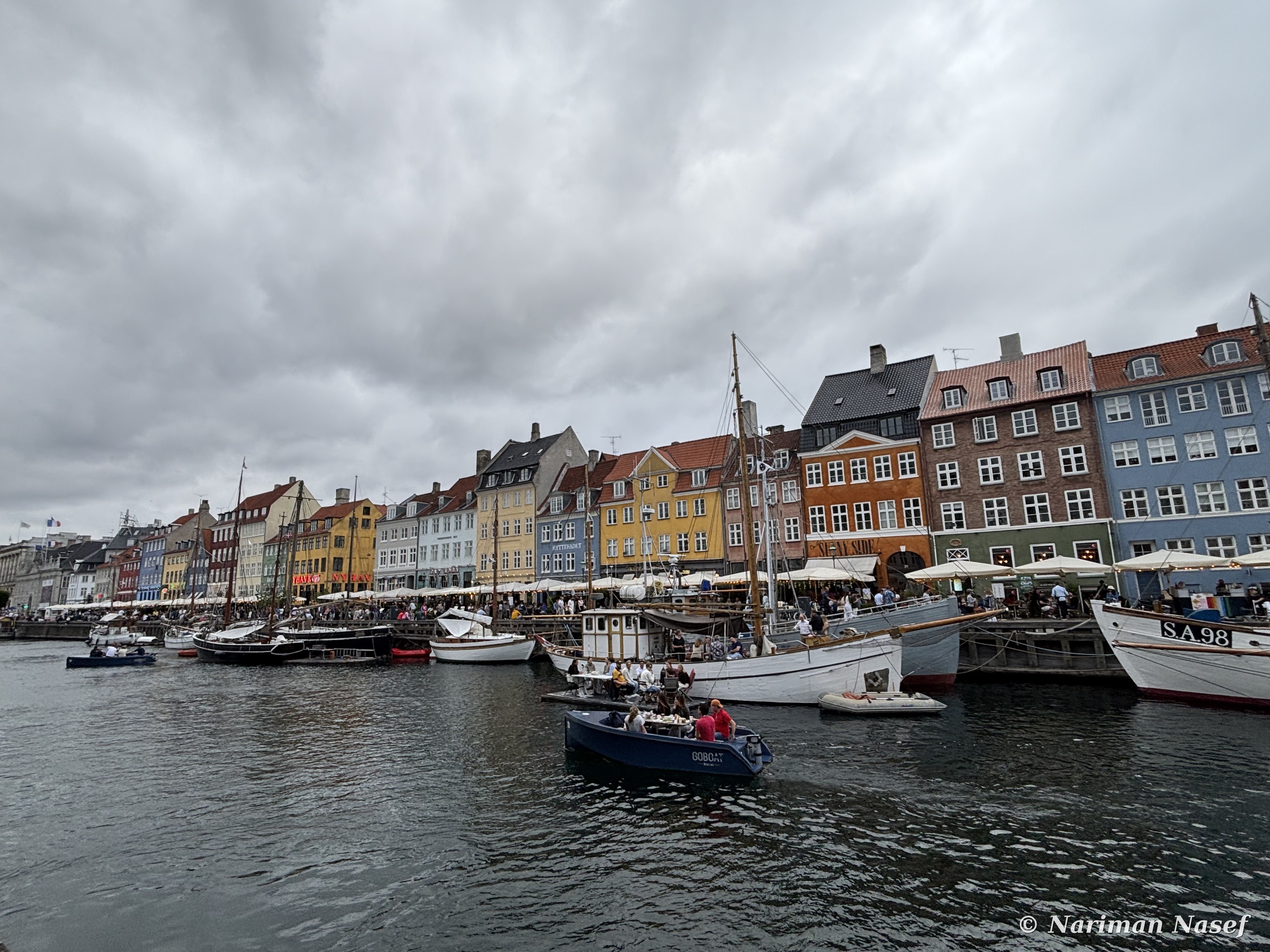 Colourful façades and boats along Nyhavn