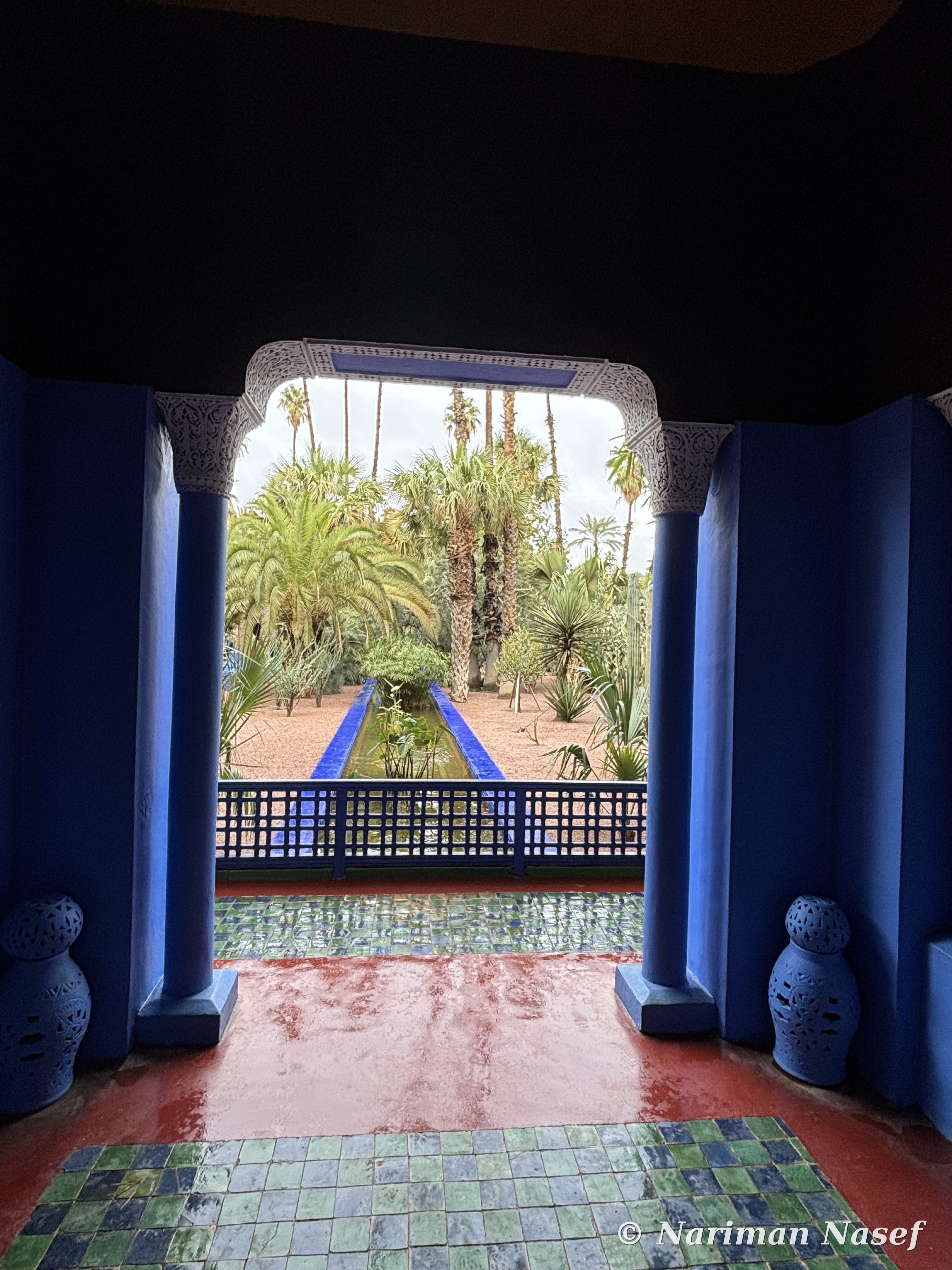 Cobalt-blue archway at Jardin Majorelle